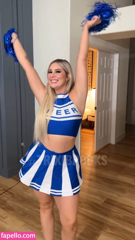 Thickbarbiegirl HDモデル ギャラリー