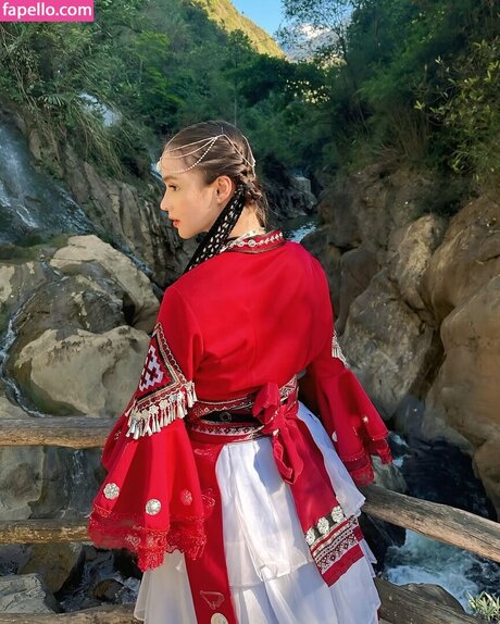 熟女の足オンリーファンズ アート裸 アーカイブ