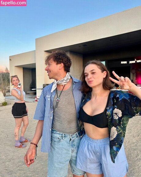 Angela Giarratana エロティックなスター 写真