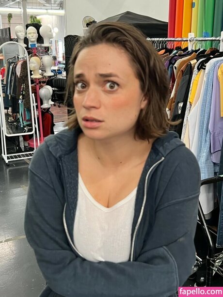 Angela Giarratana ヌード女優 アーカイブ