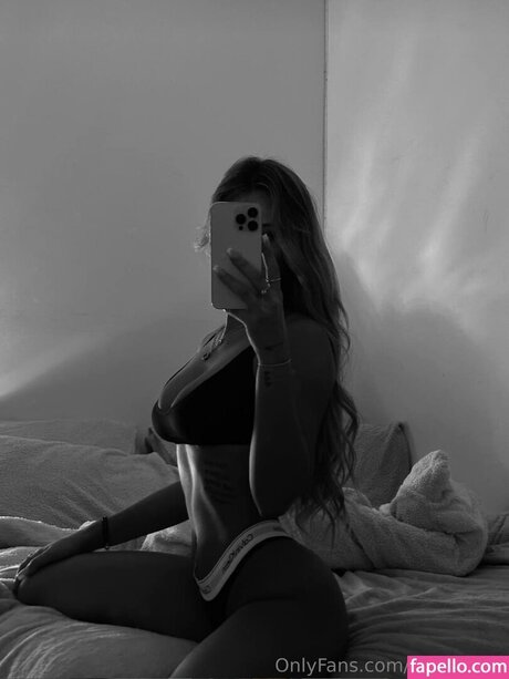 Abbie Hall 最高の女優 画像