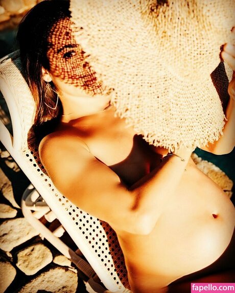 Camille Guaty 高品質モデル 写真