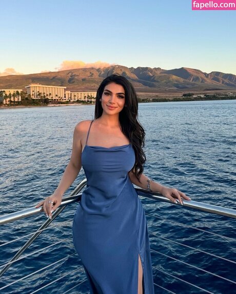 Zenoviajafar ポルノスター ベスト 写真