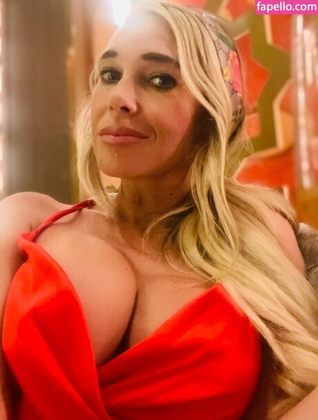 アマチュアペッギングオンリーファンズ パーフェクト 写真