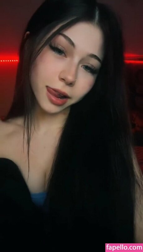 Chloe Oak ポルノモデル 画像