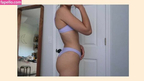 タトゥーオンリーファン ヌード アーカイブ