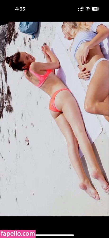 ドイツのアマチュアオンリーファンズ セクシーヌード 写真