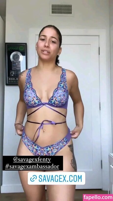 赤毛ディープスロートオンリーファンズ ホットxxx 画像