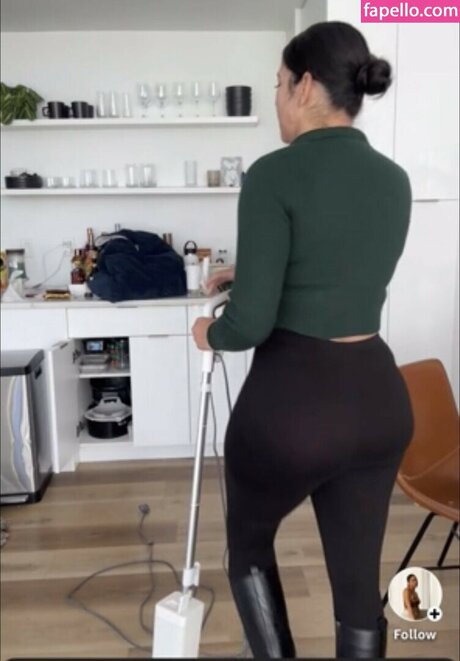 ブルネットのPOV オンリーファンズ ホットセクシー アーカイブ