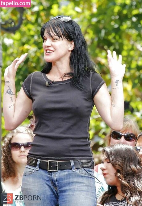 Pauley Perrette ヌードスター 写真