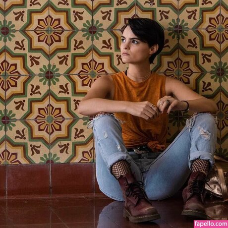 Brianna Hildebrand プロフィール写真