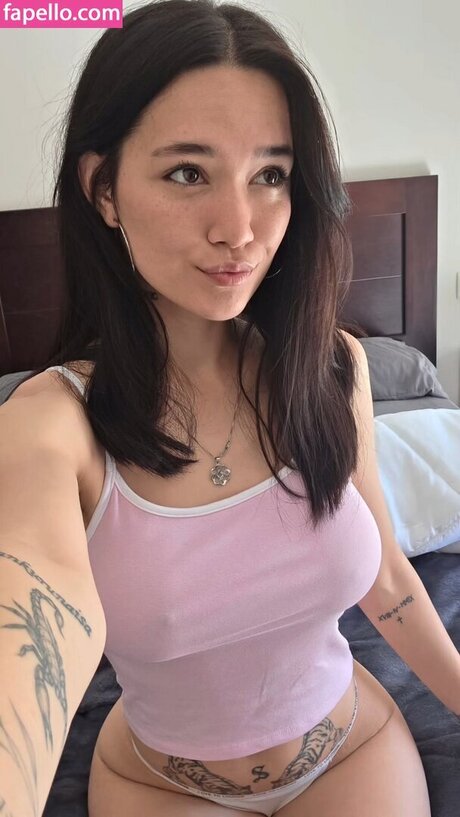 irene oriio セクシーなスター 写真