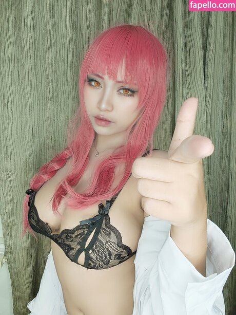 Vayzen Rin ヌードのポルノスター 写真