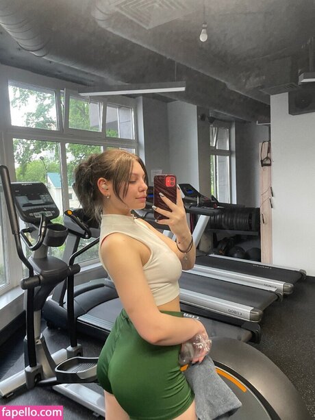 alissabebe セクシーなスター 写真