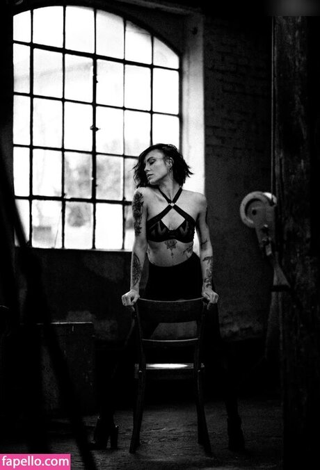 Miri Be 無料のスター 画像