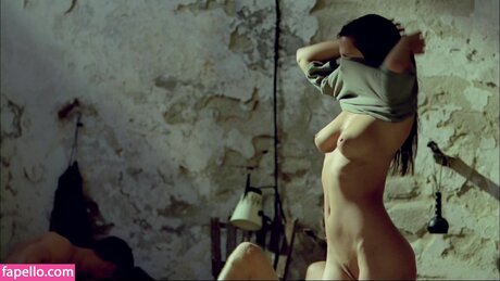 ぽっちゃりブロンドのオンリーファンズ アートxxx 画像