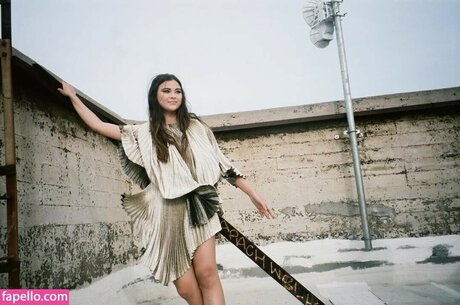 熟女の手コキオンリーファンズ ヌード 写真