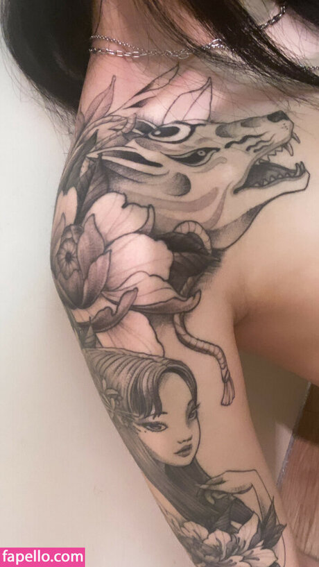 弁護士オンリーファンズ ポルノ 写真