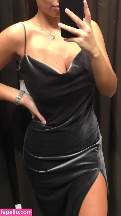 Sara Liso HDポルノスター 写真