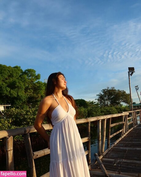 Katrina Dovey 完璧な女優 アーカイブ