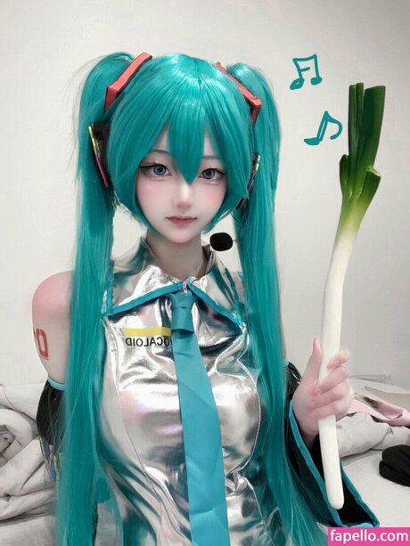 S Rodol 2 ポルノスター ヌード 写真