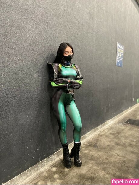 教室オンリーファン アート裸 写真