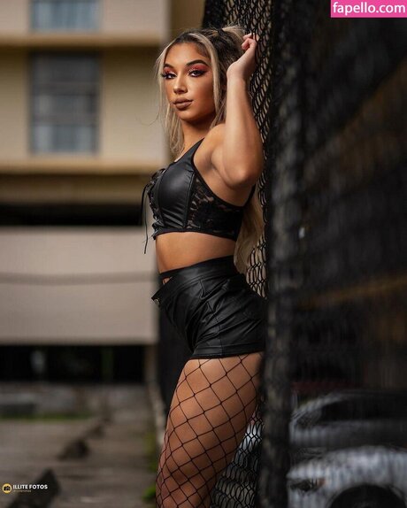 心理学者オンリーファンズ 無料 画像