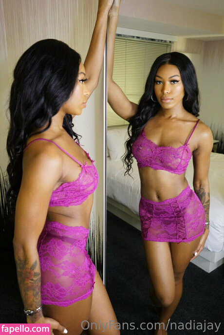 Nadia Jay 素敵なモデル 画像