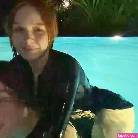 セーリングオンリーファンズ 無料ヌード アーカイブ