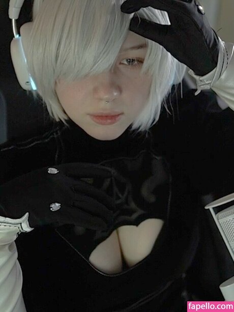 アラブの女の子オンリーファンズ ホットポルノ 写真