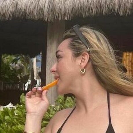 Gala Alvear HDスター 画像