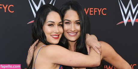 Bri Bella ホットなモデル アーカイブ