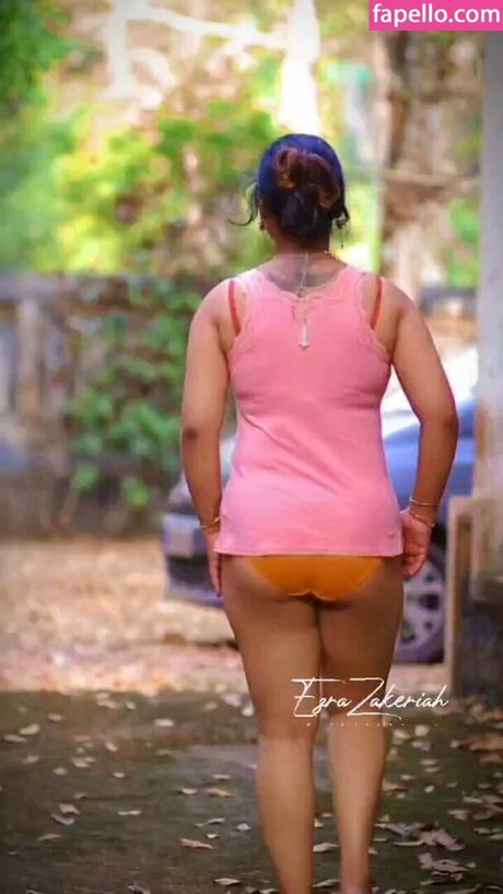 Gowri Mathews エロティックなスター ギャラリー