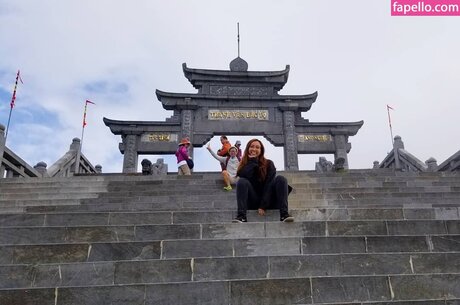 巨乳タトゥーオンリーファンズ セックス 写真