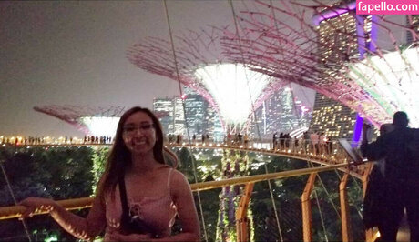 ママのフェラチオオンリーファンズ アートヌード 画像