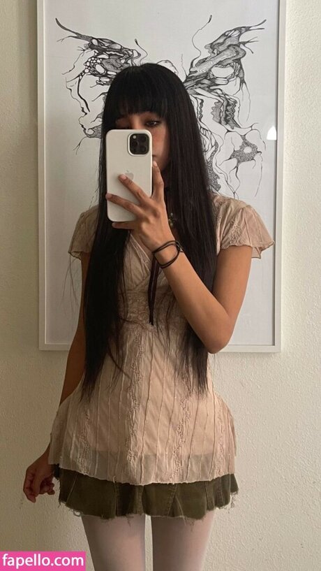 Aislinn Ritchie モデル 画像