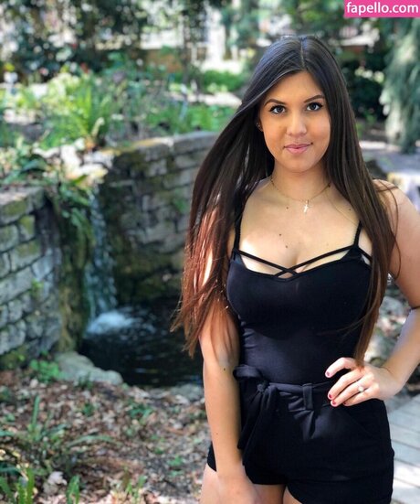 Joyce Mazzei 写真集