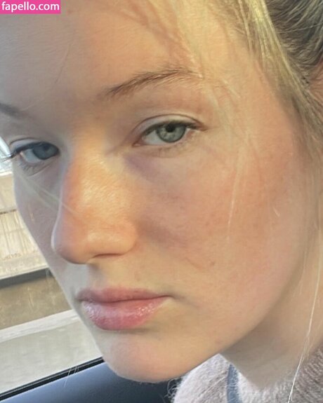 West Duchovny 可愛いモデル 画像