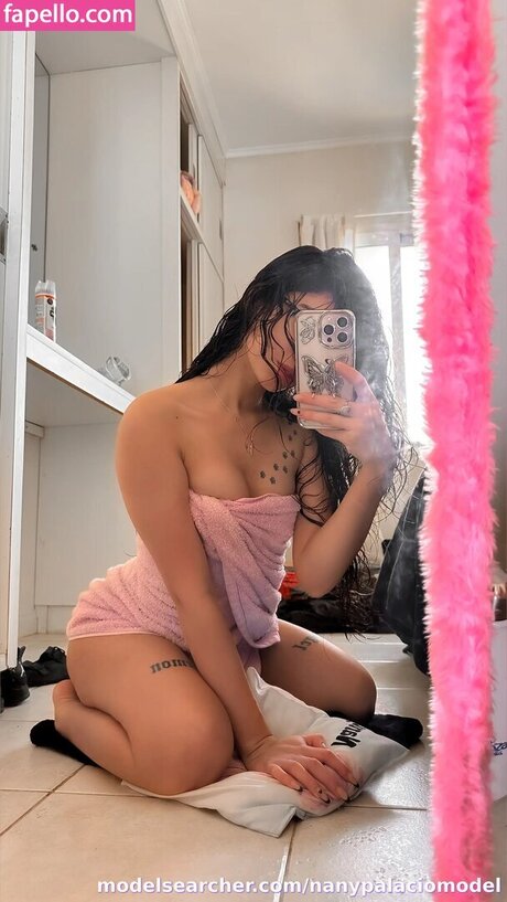 Nany Palacio 素敵なポルノスター ギャラリー