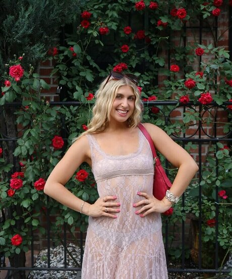 大きなお尻の黒人オンリーファンズ ポルノ 画像