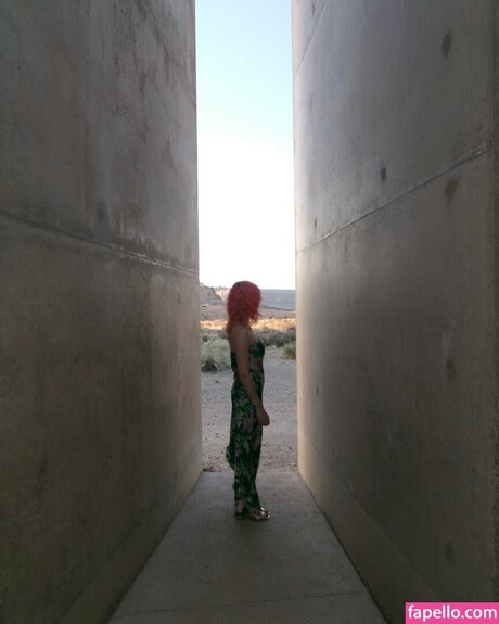 Ava Maybee アダルトモデル 画像