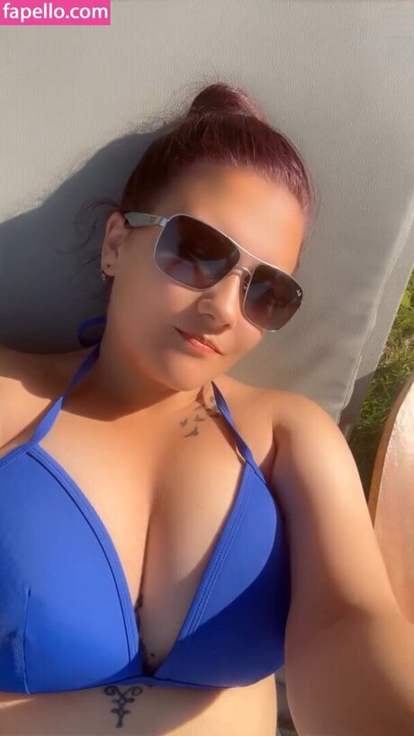 2人のオンリーファンズ 無料ヌード 画像