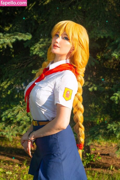 タトゥーオンリーファン 無料ポルノ 写真