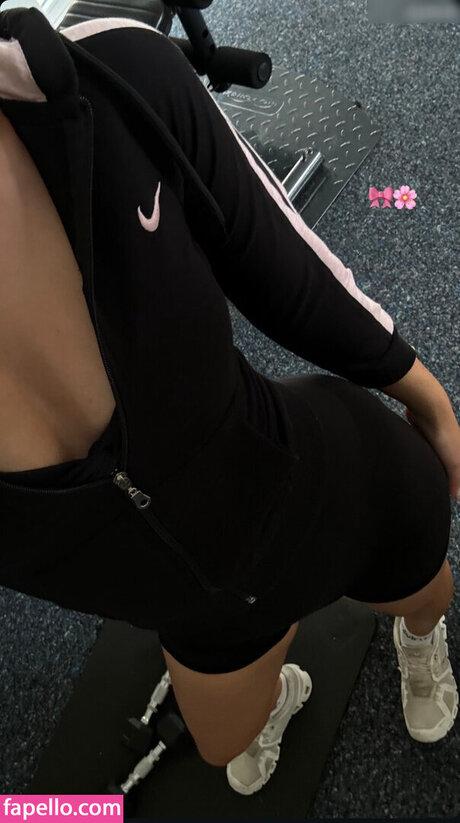 ビキニプリンセスオンリーファンズ 美しい 写真