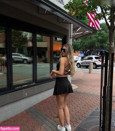 お尻を広げるオンリーファンズ 美しいxxx アーカイブ