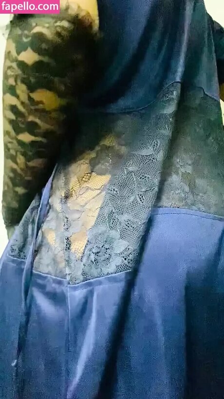 Alemiar Rojas エロティックなポルノスター 画像