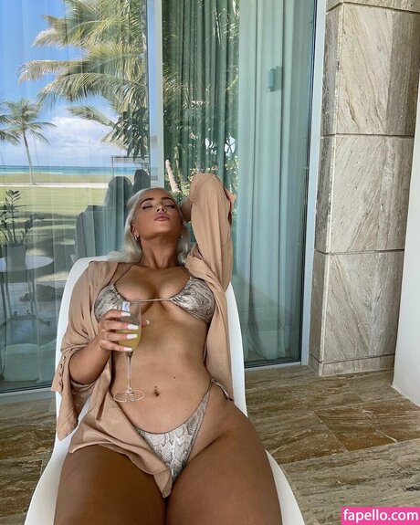 Olivia Pierson セックスモデル ギャラリー