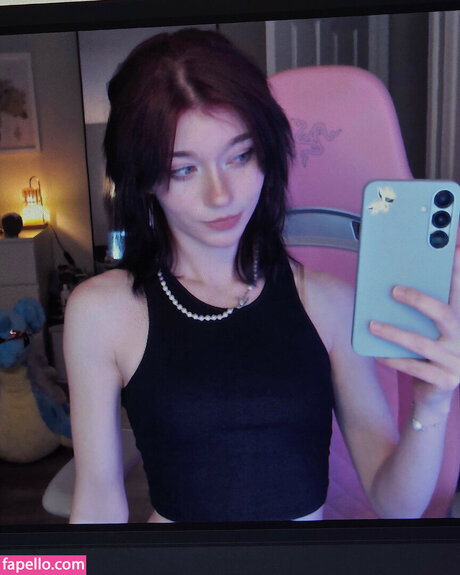 エボニーオーガズムオンリーファンズ 美しいポルノ 写真