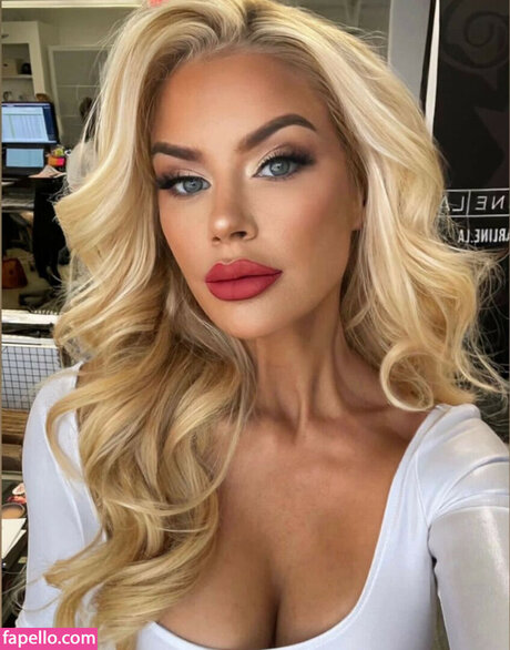 Jessa Hinton 独占スター 写真