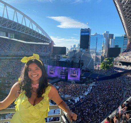 Abby Govindan ポルノスター HD 写真